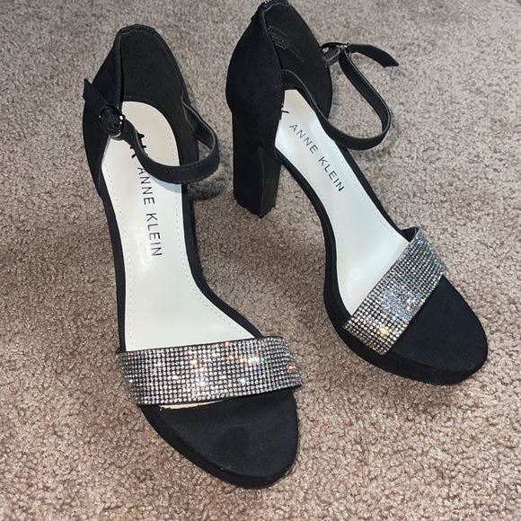 Anne Klein Vaughn sparkly block black heel 8 - Picture 1 of 6